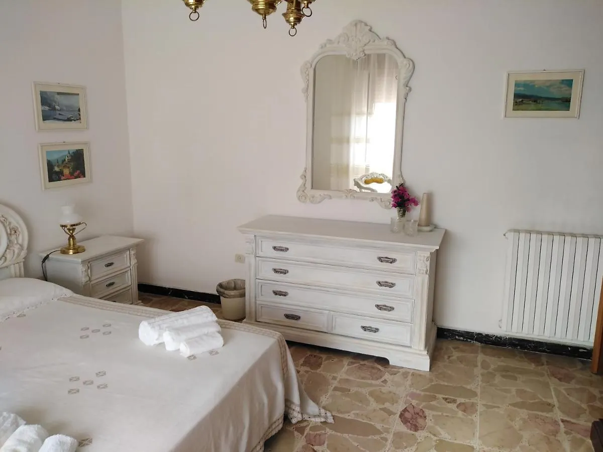Nonna Dora Bed & Breakfast Muros