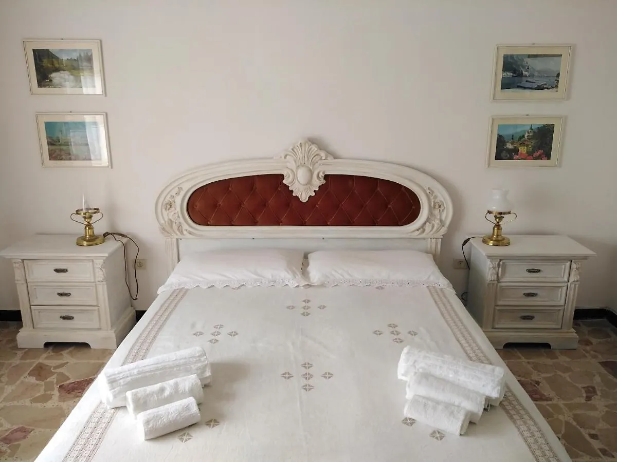 Nonna Dora Bed & Breakfast Muros