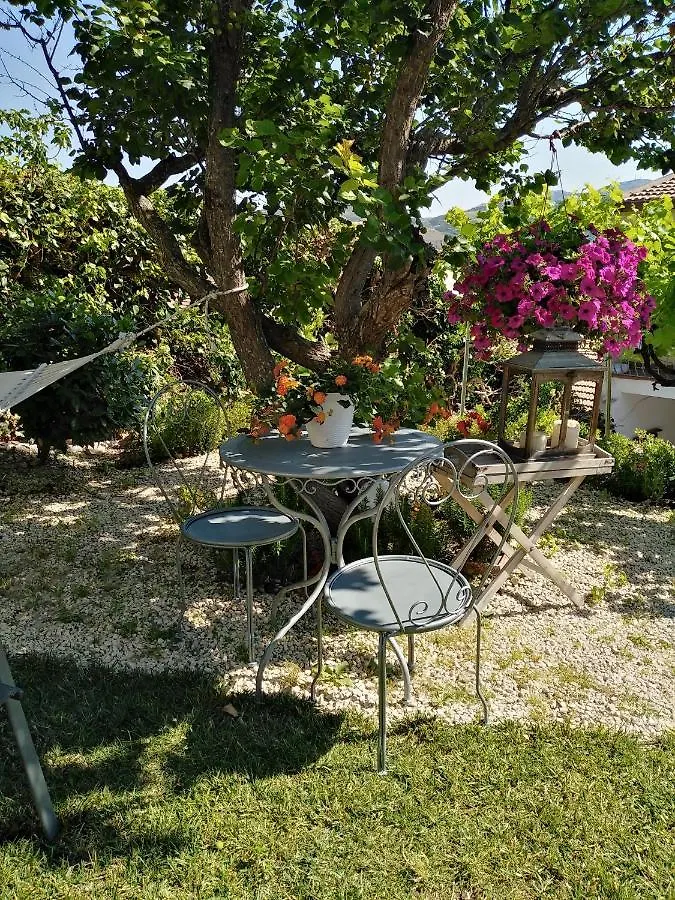 Nonna Dora Bed & Breakfast Muros